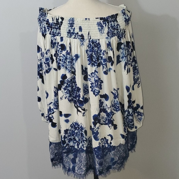 NWT Chelsea & Theadore top - Picture 5 of 8